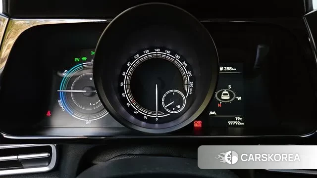 Hyundai Avante Hybrid (CN7) id 3282006 из Кореи 18