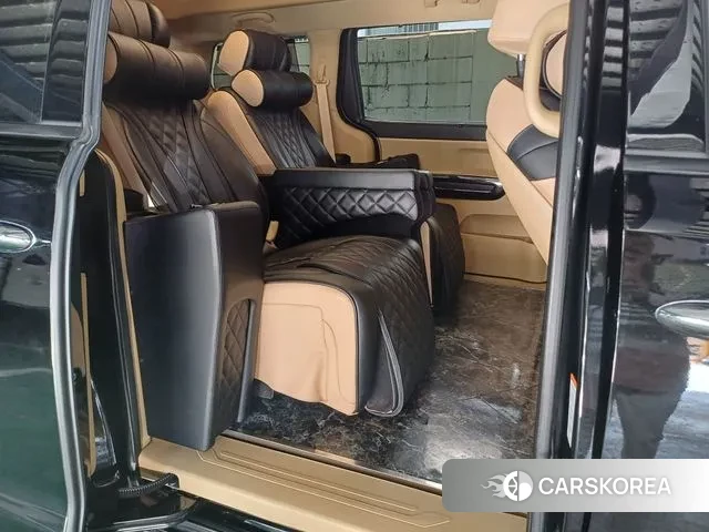 Kia The New Carnival id 3368880 из Кореи 17