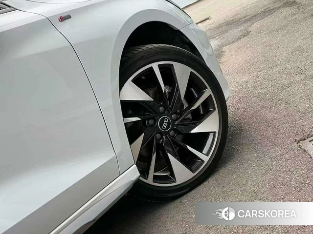 Audi A3 id 4215106 из Китая 17