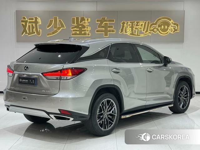 Lexus RX id 4335146 из Китая 8