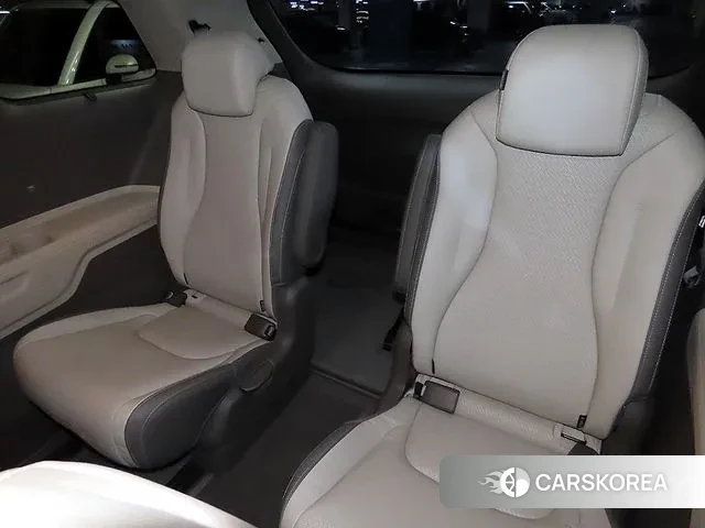 Kia Carnival 4th generation id 3551331 из Кореи 18