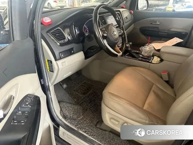 Kia The New Carnival id 3013978 из Кореи 9