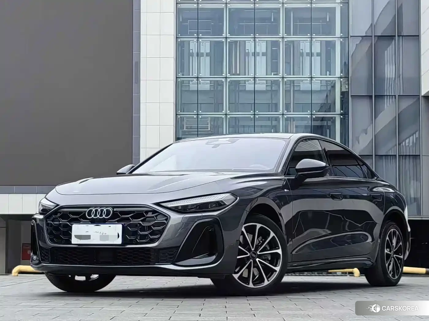 Audi A5L id 4629665 из Китая 12