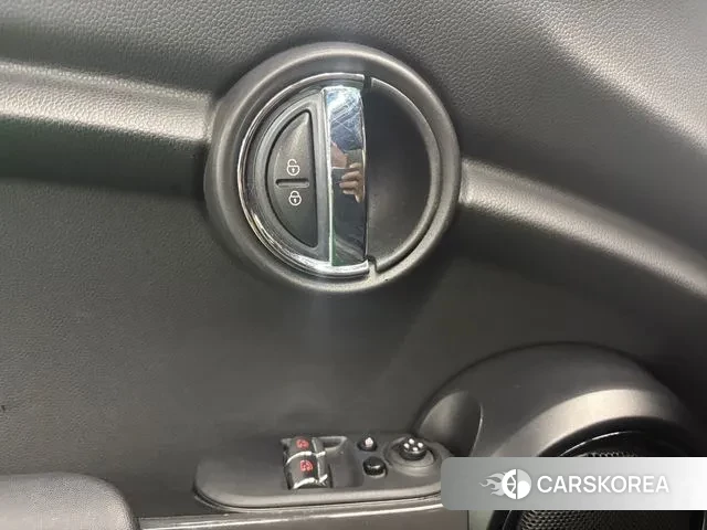 Mini Cooper id 3041523 из Кореи 9