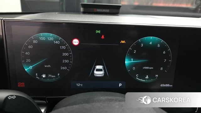 Hyundai Grandeur (GN7) id 3909668 из Кореи 18