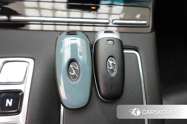 Hyundai The New Grandeur IG id 3671225 из Кореи 18