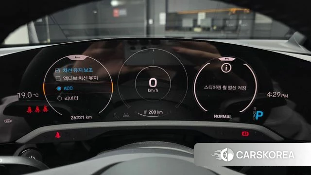 Porsche Taycan id 3940558 из Кореи 18