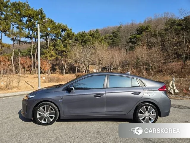 Hyundai Ionic Hybrid id 3583407 из Кореи 18