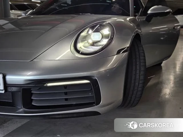 Porsche 911(992) id 2959619 из Кореи 18