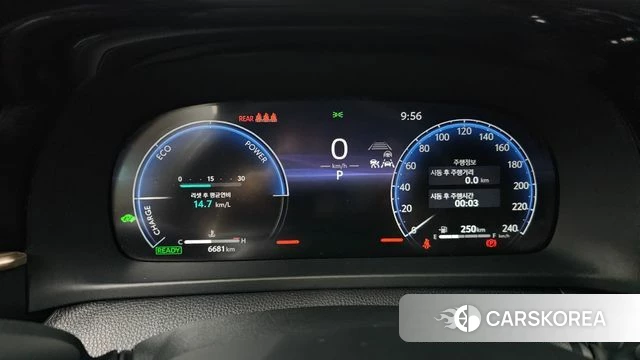 Toyota Crown Crossover id 4342627 из Кореи 30