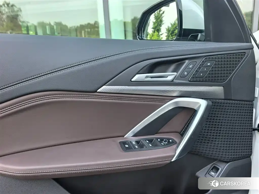 BMW iX1 id 4653977 из Китая 20