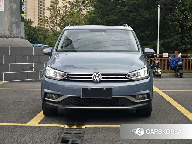 Volkswagen Touran L id 4290593 из Китая 27