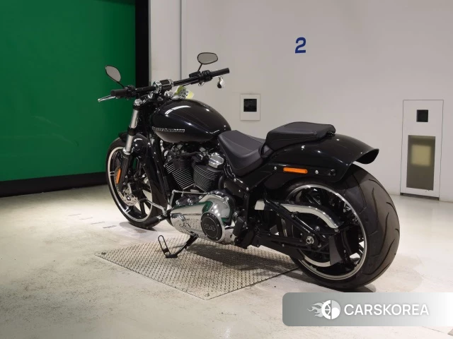 Harley-Davidson Softail Breakout FXBRS1868 id 4341336 из Японии 8