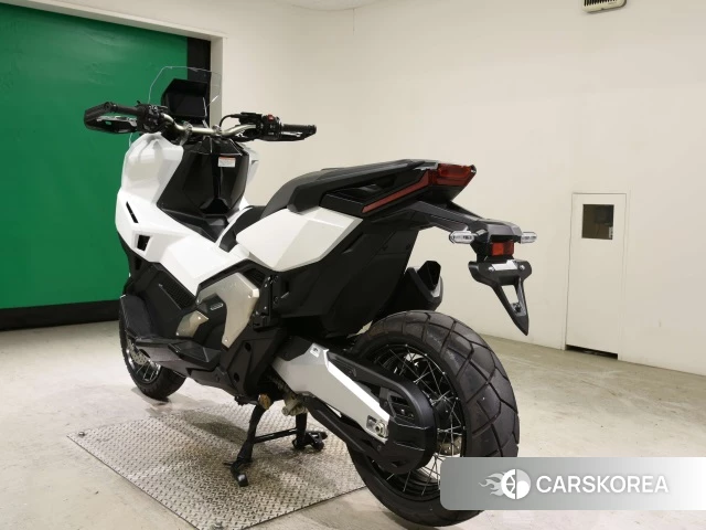 Honda X-ADV 750 id 4387141 из Японии 8