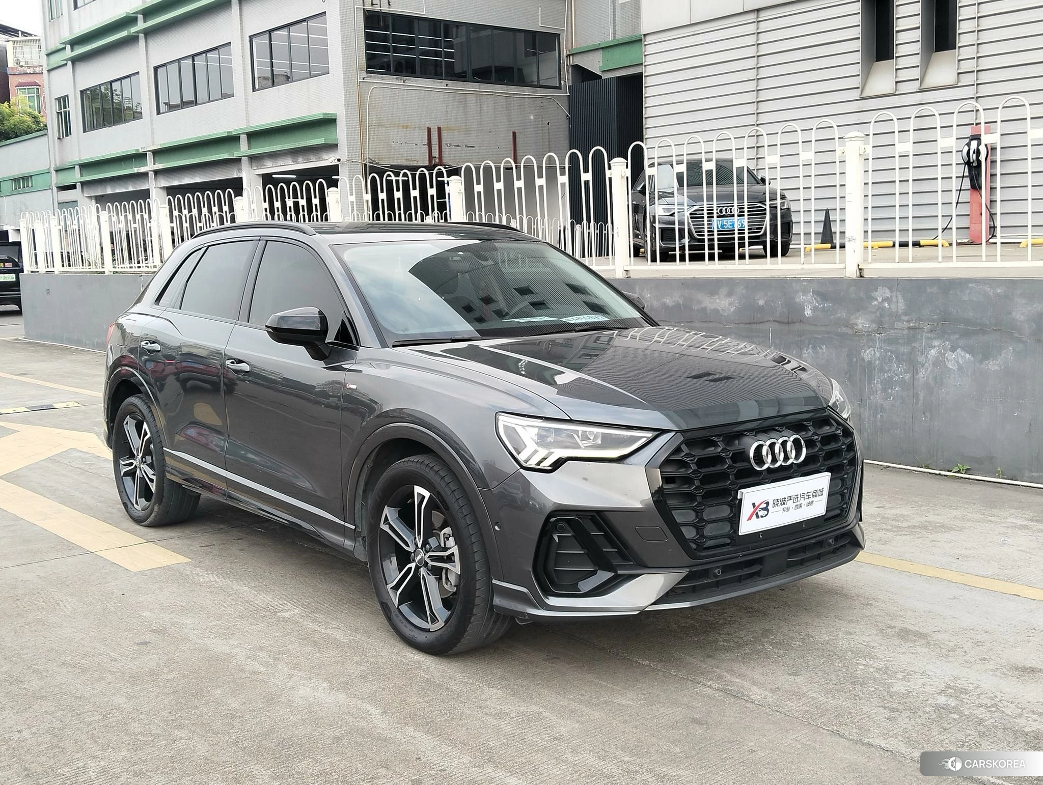 Audi Q3 id 4426842 из Китая 14