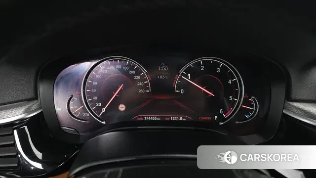 BMW 5 Series (G30) id 3470074 из Кореи 18