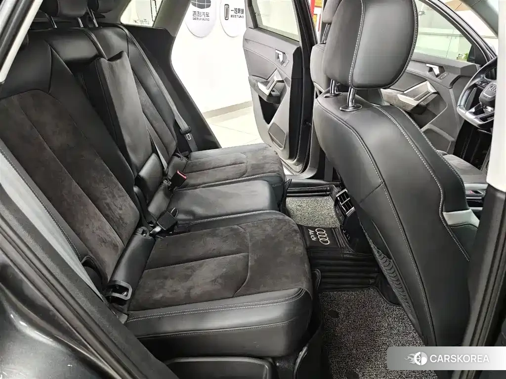 Audi Q3 id 4559854 из Китая 30
