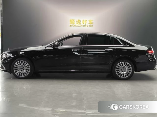 Mercedes-Benz E-class id 4307692 из Китая 11