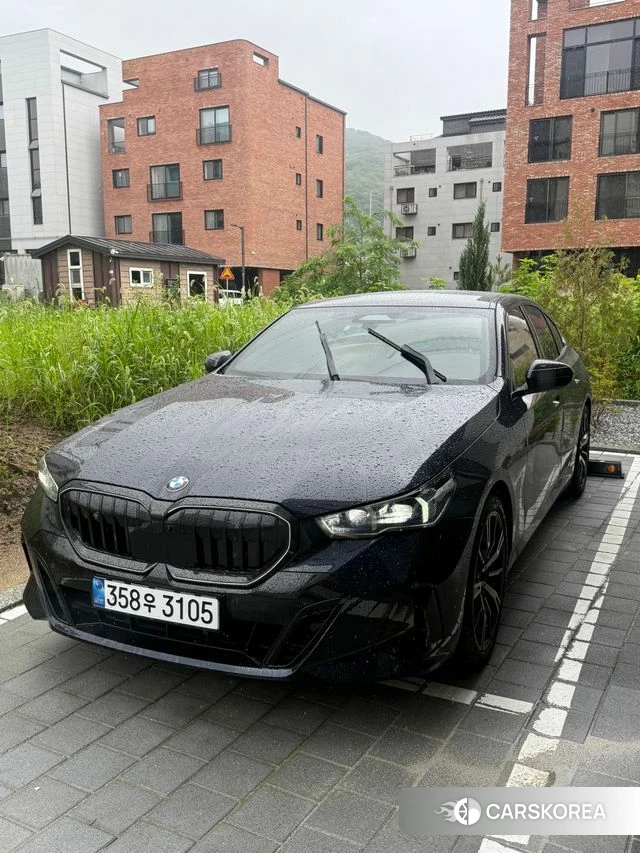 BMW 5 Series (G60) id 4617292 из Кореи 8