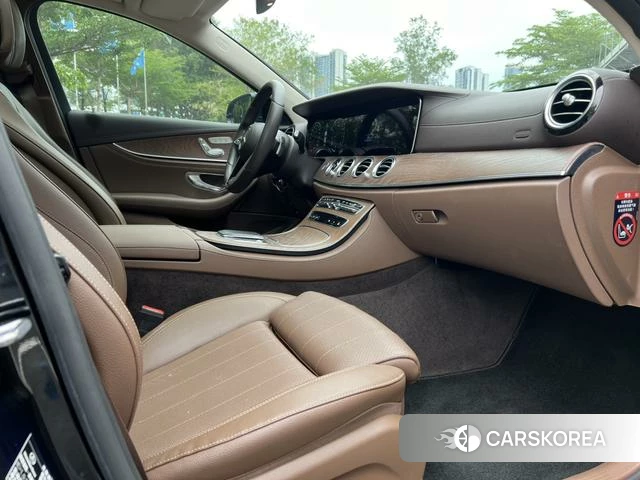 Mercedes-Benz E-class id 4222116 из Китая 15