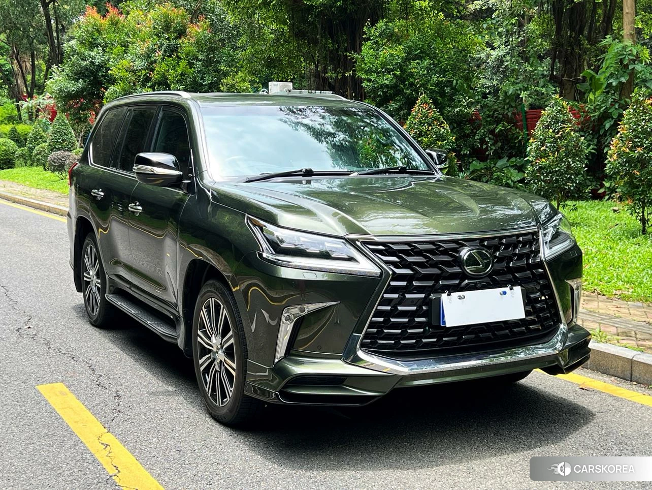 Lexus LX id 4510834 из Китая 18