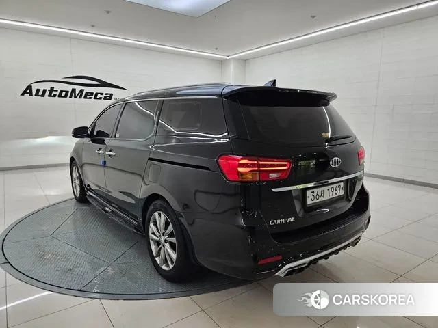 Kia The New Carnival id 2977247 из Кореи 18