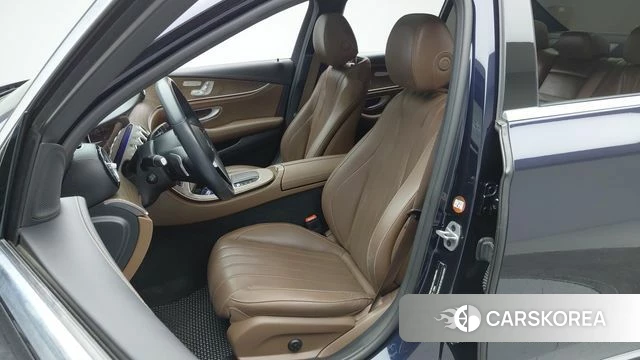 Mercedes-Benz E-Class W213 id 4335437 из Кореи 18