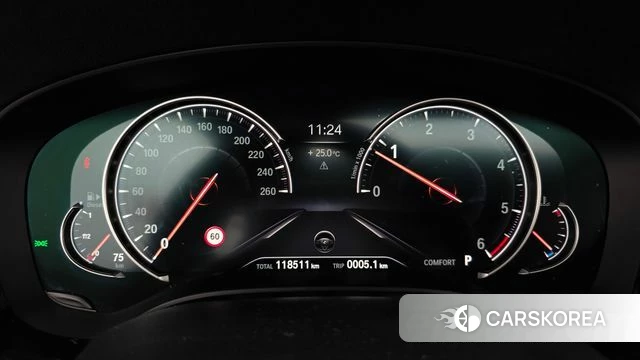 BMW 5 Series (G30) id 4895607 из Кореи 33