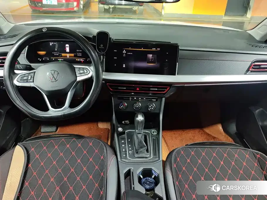 Volkswagen Lavida id 4679673 из Китая 14