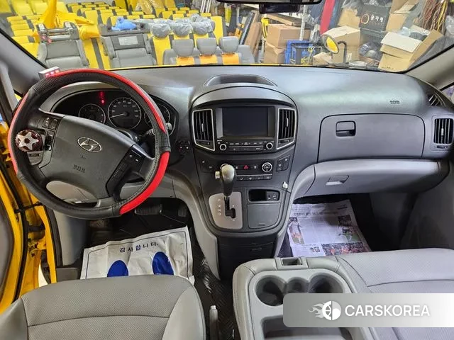 Hyundai The New Grand Starex id 3552783 из Кореи 16