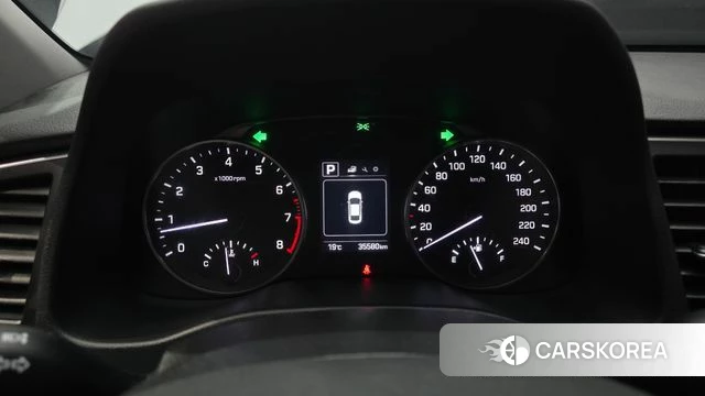 Hyundai Avante AD id 3861733 из Кореи 18