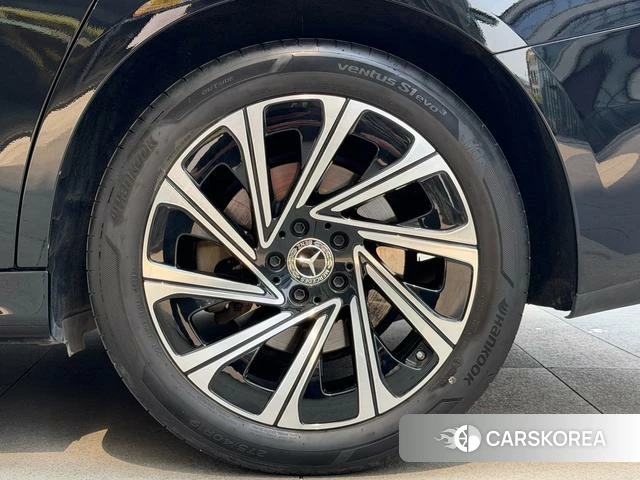 Mercedes-Benz E-class id 4290316 из Китая 25