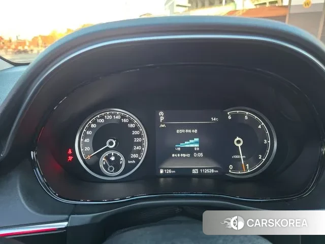 Genesis GV70 id 3371075 из Кореи 18