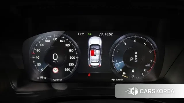 Volvo XC40 id 3591505 из Кореи 18