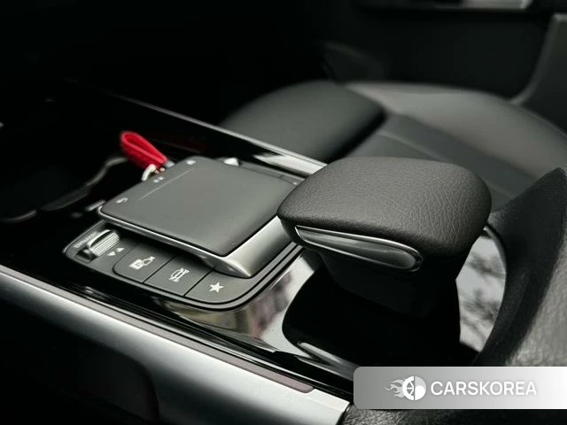 Mercedes-Benz GLB id 4255986 из Китая 17