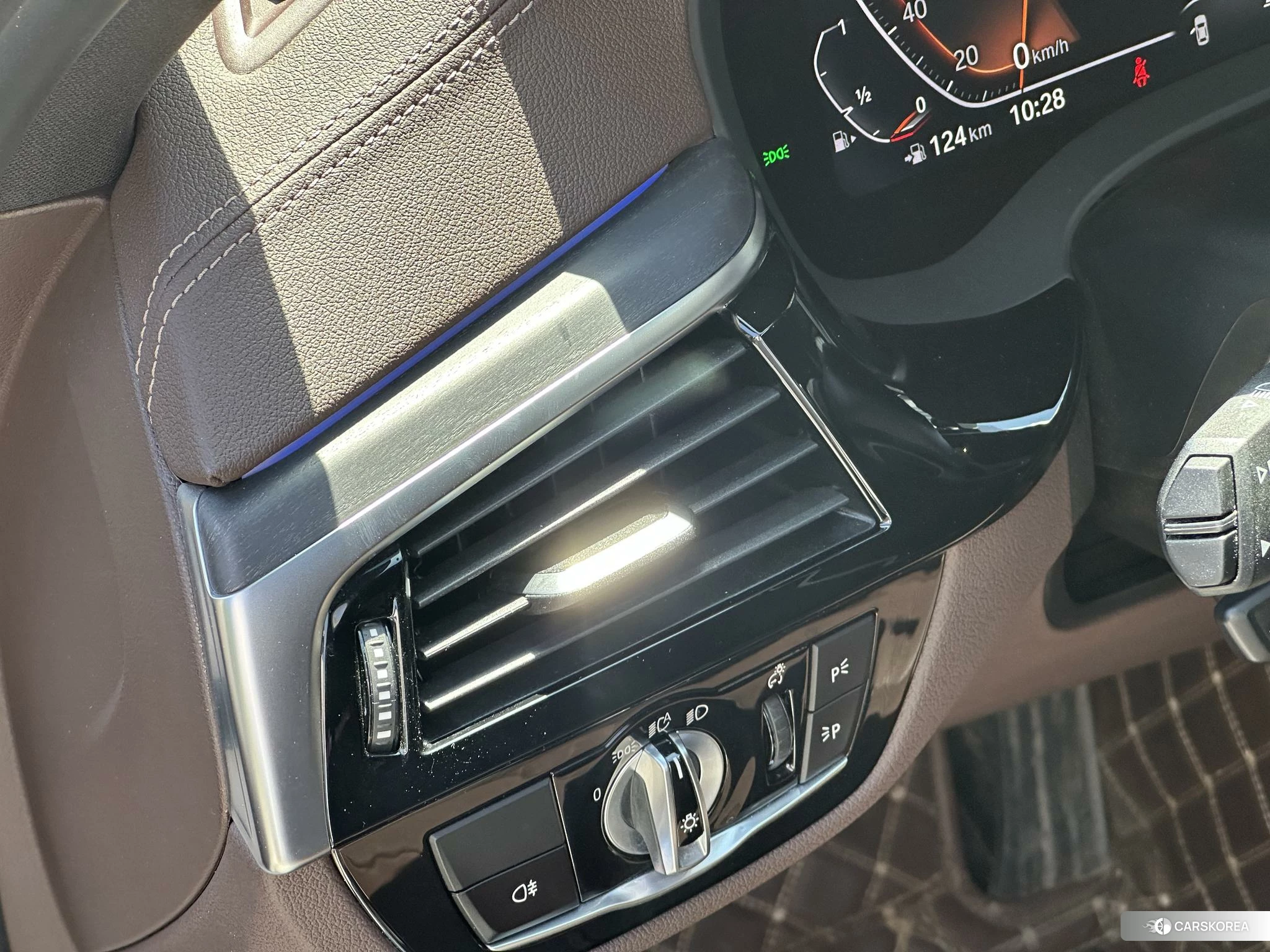 BMW 5 series id 4492634 из Китая 16