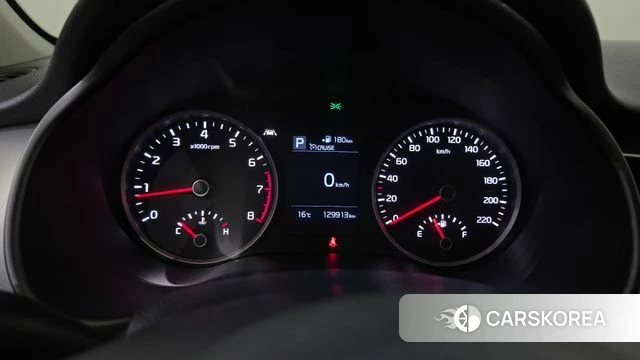 Kia Stonic id 3820952 из Кореи 18