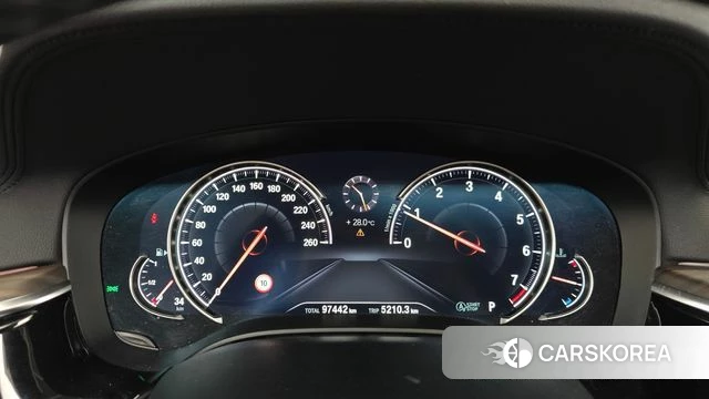 BMW 5 Series (G30) id 4477588 из Кореи 29