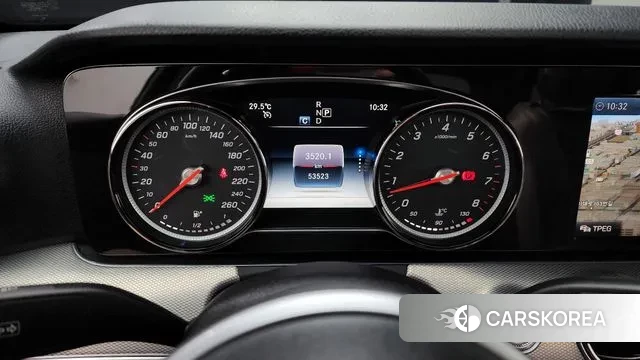 Mercedes-Benz E-Class W213 id 3060822 из Кореи 18