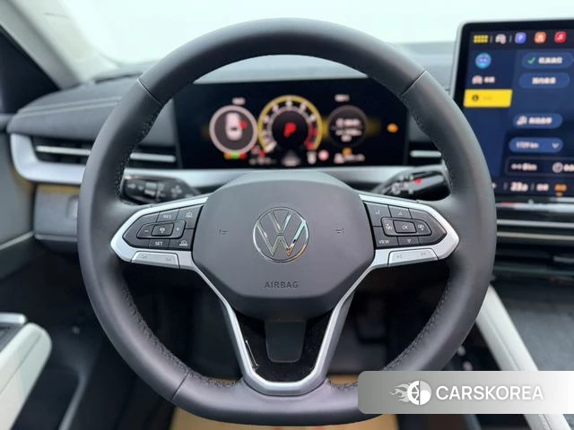 Volkswagen Sagitar id 4240053 из Китая 15