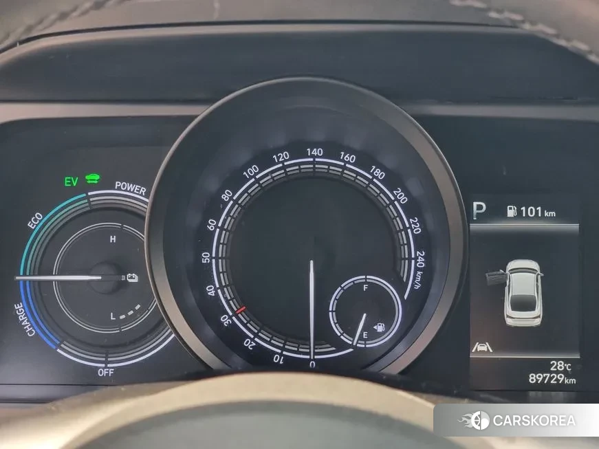 Hyundai Avante Hybrid (CN7) id 1525265 из Кореи 15