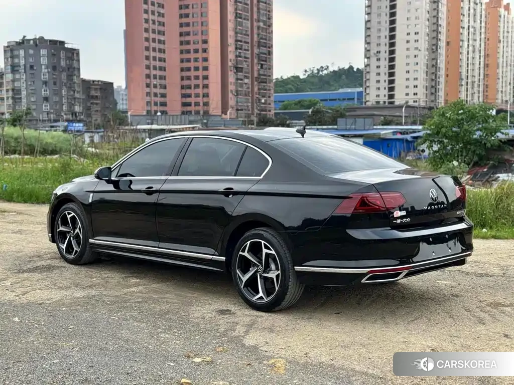 Volkswagen Magotan id 4674316 из Китая 12
