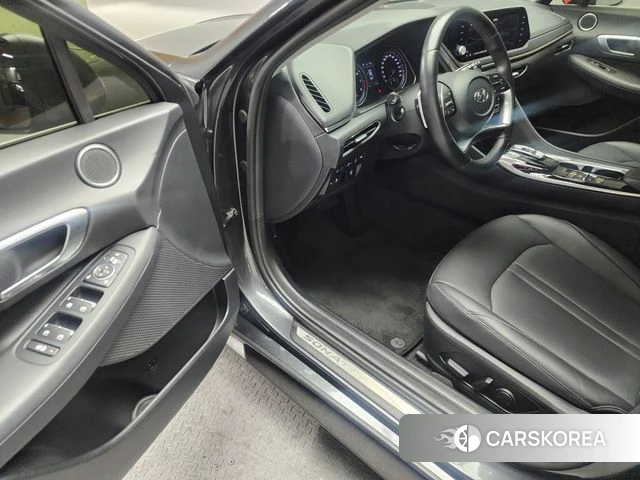 Hyundai Sonata (DN8) id 4250550 из Кореи 17