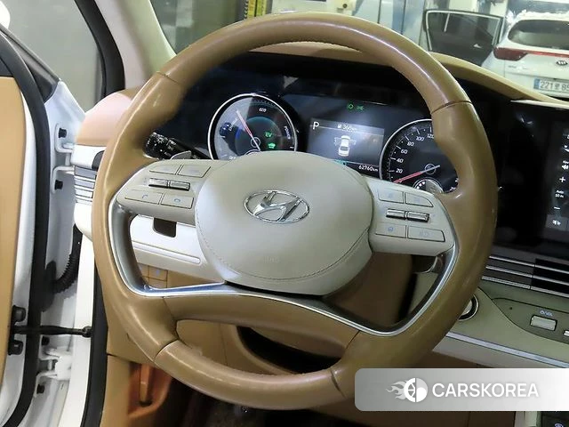 Hyundai The New Grandeur IG Hybrid id 3840199 из Кореи 18