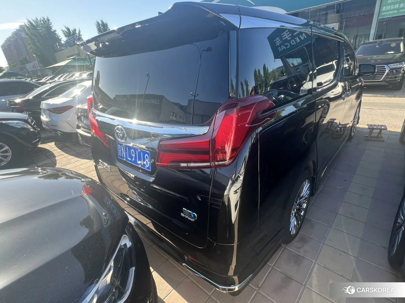 Toyota Elfa id 4426758 из Китая 12