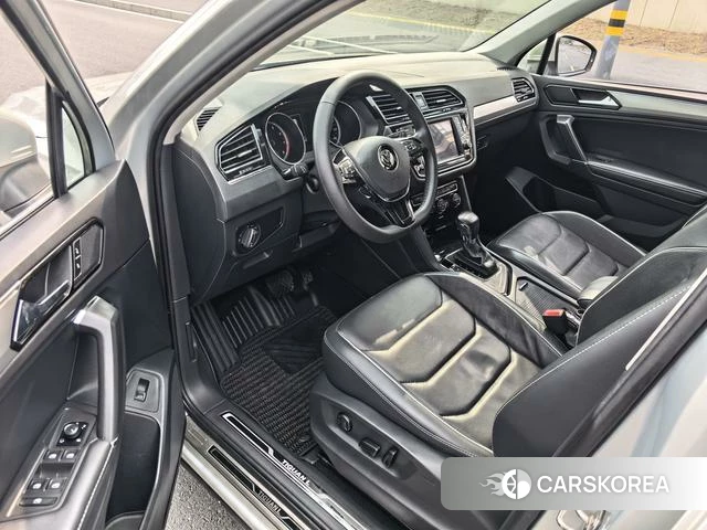 Volkswagen Tiguan L id 3858047 из Китая 9