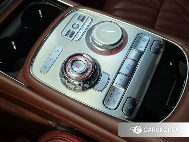 Genesis G90 (RS4) id 3591673 из Кореи 18