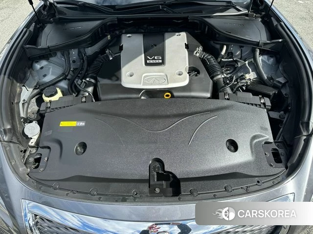 Infiniti Q70 id 4536791 из Кореи 18