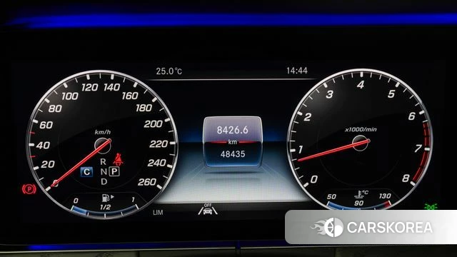 Mercedes-Benz E-Class W213 id 4586708 из Кореи 18