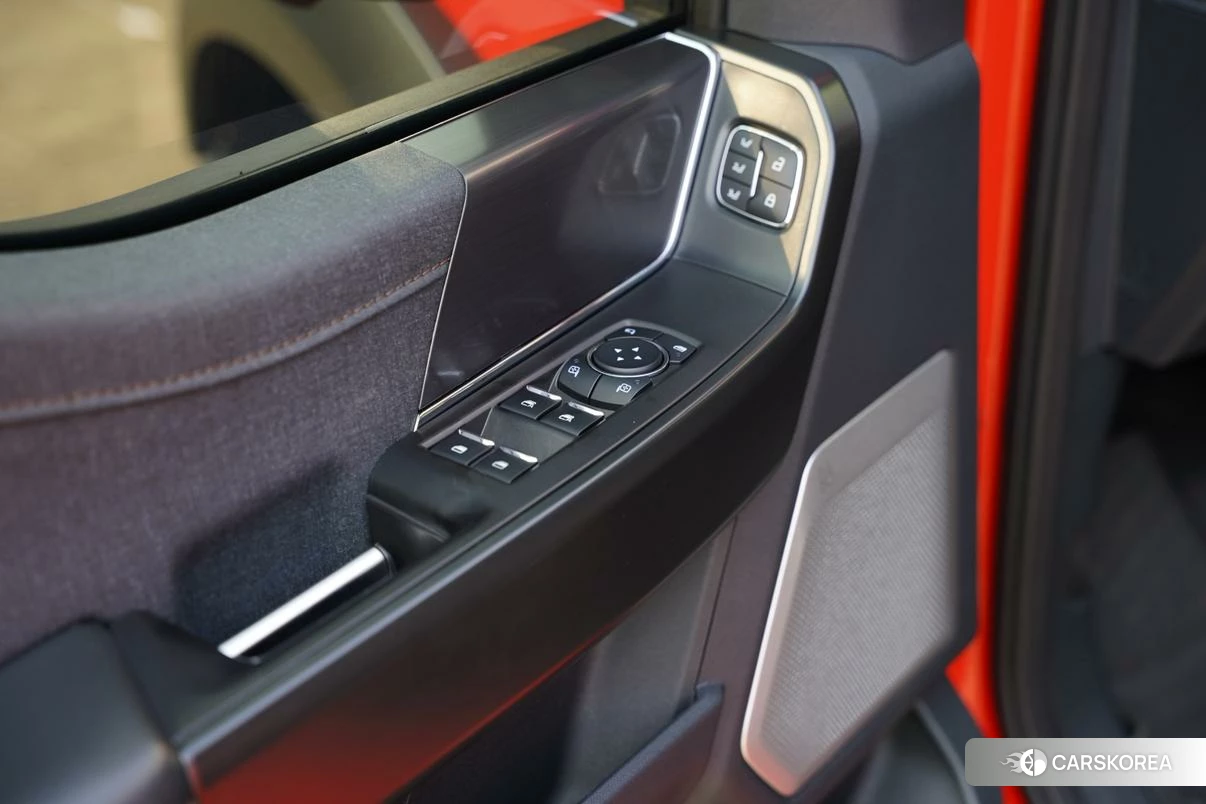 Ford F-150 Raptor id 4513819 из Китая 15